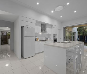 22 Kordan Boulevard, Raceview QLD 4305 - House For Rent | Domain - Photo 5