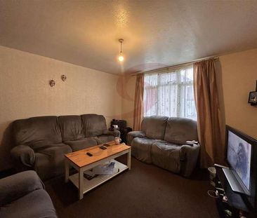 Coatbridge Avenue, Leicester, LE4 - Photo 2