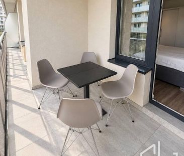 Pronájem bytu 2+kk 70 m² - Photo 2