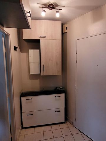 Location Appartement 1 pièce 28m² ST GERMAIN EN LAYE 78100 - Photo 3