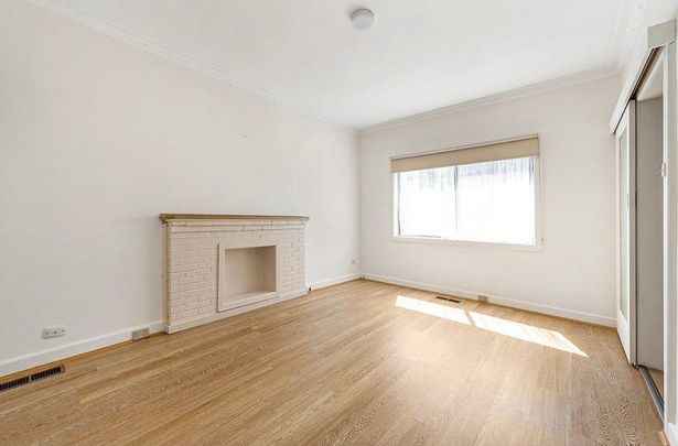 LOCATION, CONVENIENCE AND LIFESTYLE - Photo 1