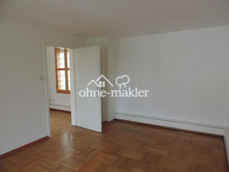 Charmante 2-Zimmer-Wohnung mit Balkon im Ortskern von Stuttgart-Weilimdorf (Alter Ortskern), 1. OG - Photo 2