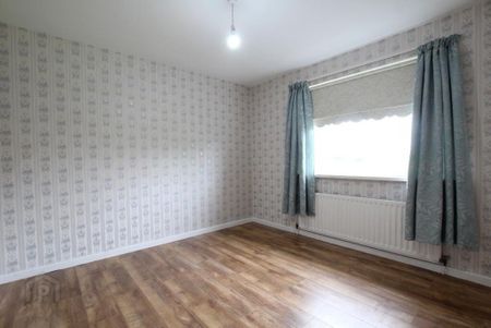 39 Crowhill Road, Waringstown, BT66 7SL - Photo 2