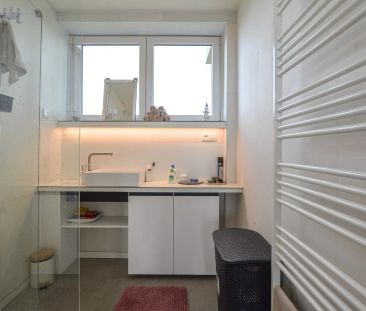 Gerenoveerd appartement met adembenemend uitzicht over de zee, de duinen en stad Oostende - Foto 5