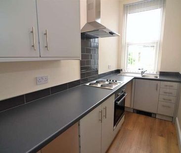 Halifax Road, Hipperholme, Halifax, HX3 - Photo 3