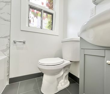 For Lease - 15 Stavebank Road Unit# 6, Mississauga, Ontario - Photo 4