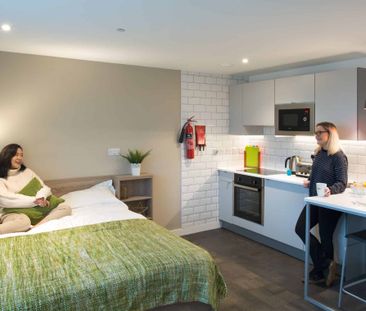 Superior Single Ensuite - Photo 6