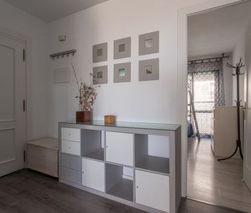 Middle Floor Apartment in Calahonda - Photo 4