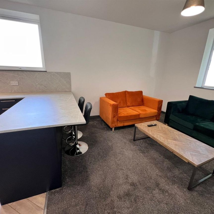 4 bedroom Student Flat to rent in Medburn House, Barker Street, Shieldfield, Newcastle Upon Tyne - Photo 1