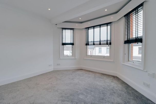 2 bedroom maisonette to rent - Photo 1