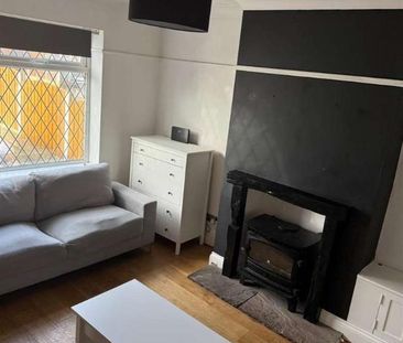 Tingley Crescent, Tingley, Wakefield, WF3 - Photo 4