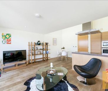 2 bedroom penthouse to rent - Photo 5