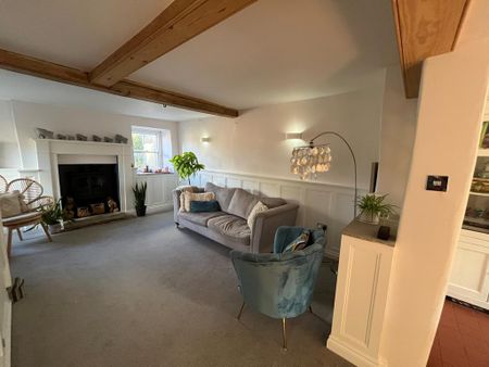 4 bedroom cottage to rent - Photo 2