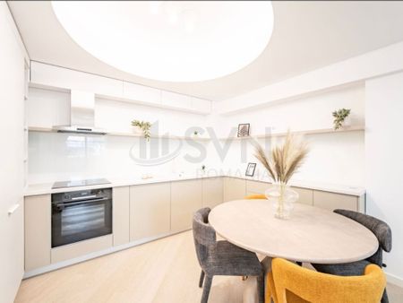 Apartament 3 camere Premium CORTINA NORTH - Photo 3