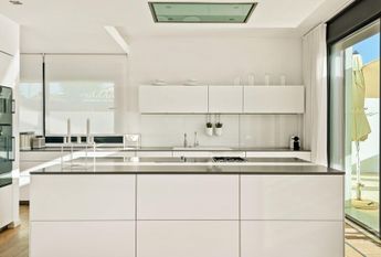 Luxury Villa for rent in Marbella Del Este, Spain