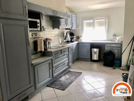 Location maison 6 pièces 113.7 m² à Sotteville-sous-le-Val (76410) - Photo 3