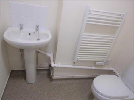 1 bedroom apartment to rent - Photo 4