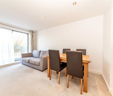 Brand House, Coombe Way, GU14 - Photo 4