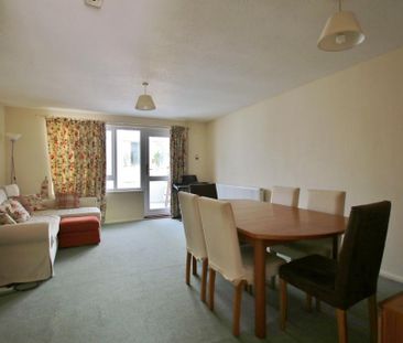 3 bedroom terraced house to rent - Photo 4