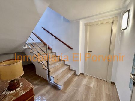 Luxury 4 room Detached House for rent in Torrent, Spain - Photo 5