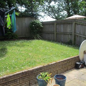 2 bedroom semi-detached house to rent - Photo 2