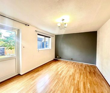 3 bedroom House To Let - Photo 2
