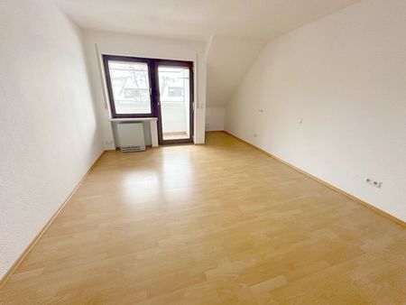 Föhren: Gepflegte 3ZKB - Wohnung mit großzügigem Balkon und Stellplatz! - Photo 4