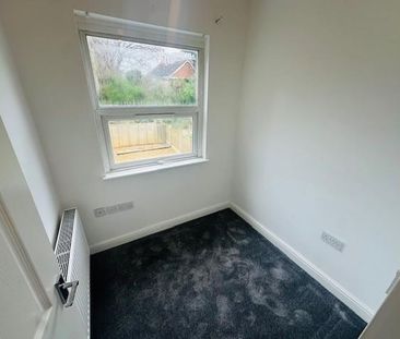 1 bedroom end of terrace house to rent - Photo 2