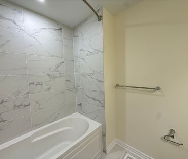 For Lease - 101 Avani Avenue, Markham, Ontario - Photo 3