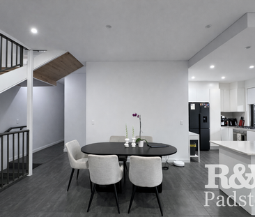 112 Centaur Street Revesby Heights - Photo 3