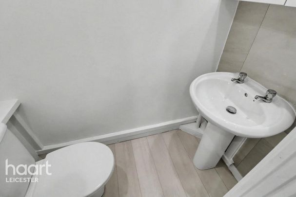 3 bedroom maisonette to rent - Photo 1