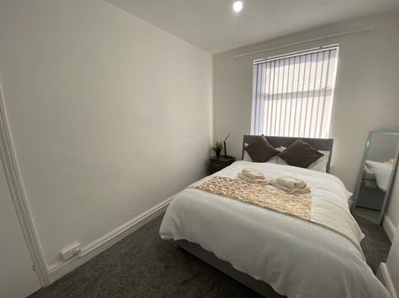 3 bedroom house to rent - Photo 2
