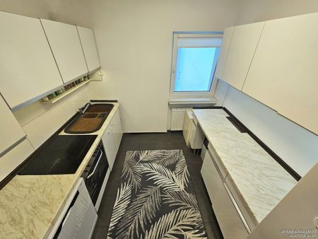 RIDA FLATS - Einziehen & durchatmen – Stilvolle Etagenwohnung inkl. Küche mit Entwicklungsspielraum. - Photo 4