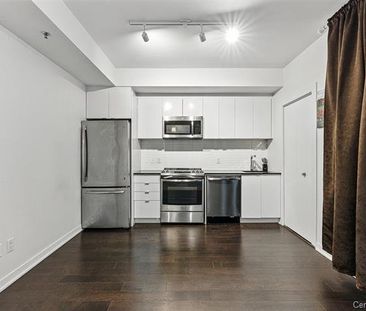 1190 Rue MacKay Montréal (Ville-Marie), QC H3G - Photo 5