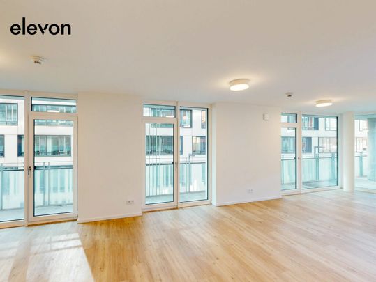Stylische 2-Zimmer-Wohnung mit moderner EBK im elevon Hamburg City! - Photo 1