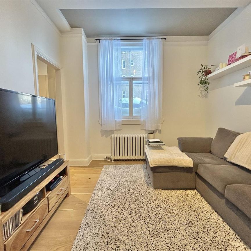 Château St-Louis Appartement 3 ½ à Louer Montcalm / Saint-Sacrement Juillet 2026 - Photo 1