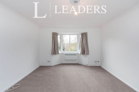 2 bedroom apartment to rent Foxhills, Woking, GU21 - Photo 3