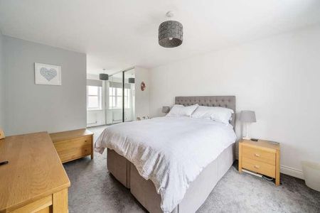 Mildenhall Way, Gloucester, GL2 - Photo 4