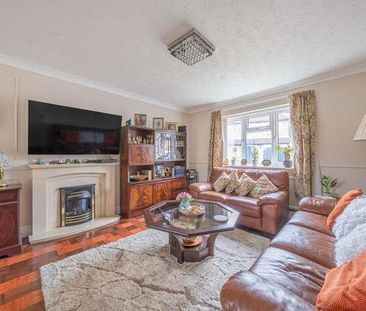 Maidenhead, Berkshire, SL6 - Photo 2