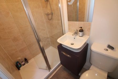 Laverton Court, Leamington Spa, CV32 - Photo 4