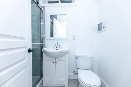 For Lease - 428 Woodfield Road Unit# A, Toronto, Ontario - Photo 4