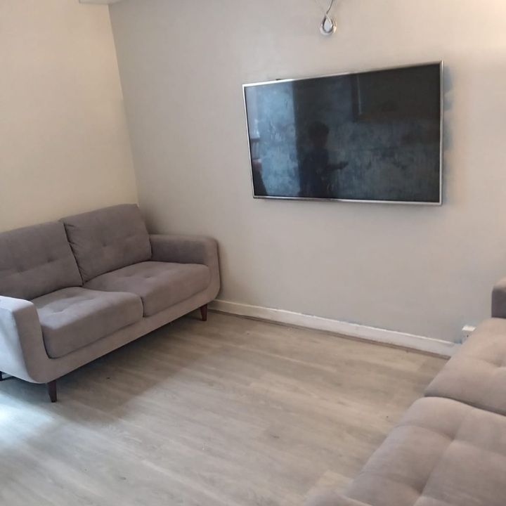 Room in a Shared House, Victoria Road, IG11 - Photo 1