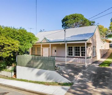 Situated in the peaceful streets of Toowong - Photo 3