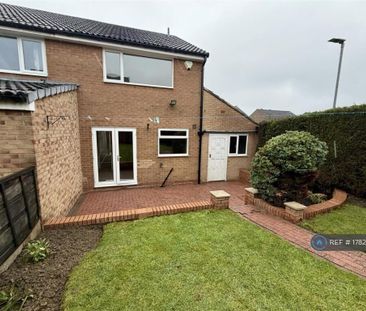 2 bedroom semi-detached house to rent - Photo 5