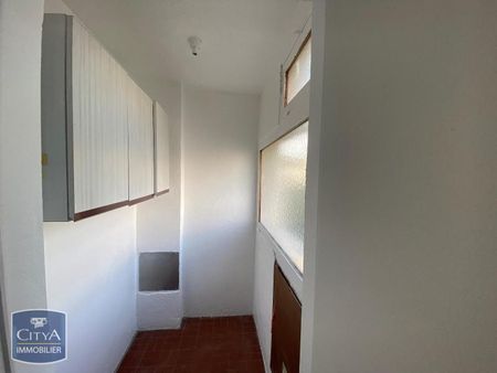 Location Appartement 3 pièces 72m² MARIGNANE 13700 - Photo 5