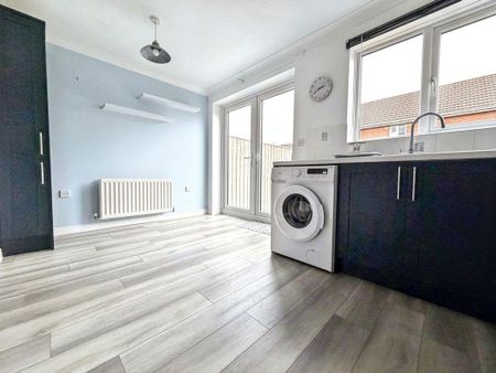 Regent Court, South Hetton, Durham, Durham, DH6 2TT - Photo 3