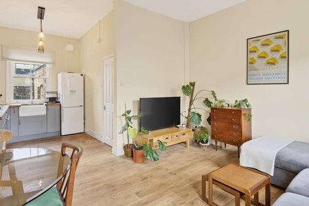 Hackney Road, Tower Hamlets, E2 - Photo 2