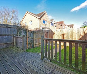 3 bedroom terraced house to rent - Photo 2