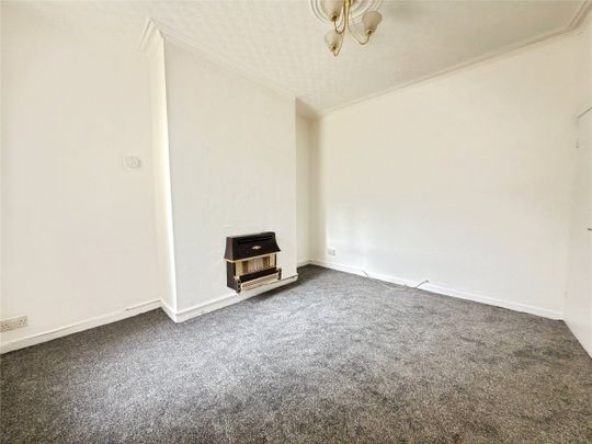 Bedford Road, Bootle, Merseyside, L20 - Photo 1