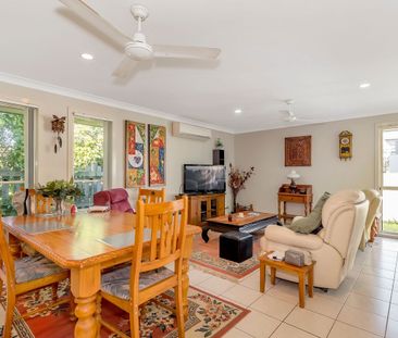 Spacious & Low Maintenance Family Home - Photo 2